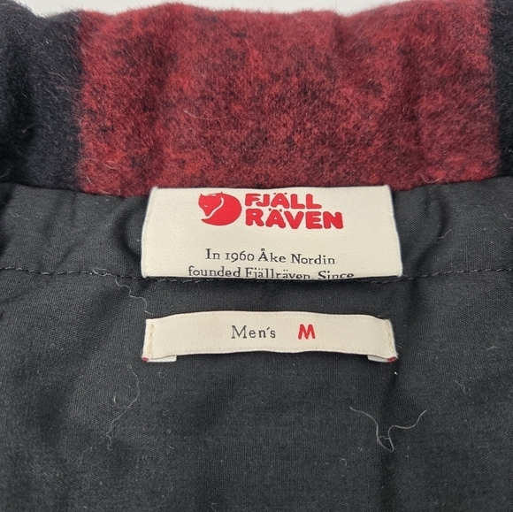 FJALLRAVEN CANADA WOOL PADDED JACKET SHACKET RED BLACK BUFFALO PLAID MEN MEDIUM - Picture 9 of 16